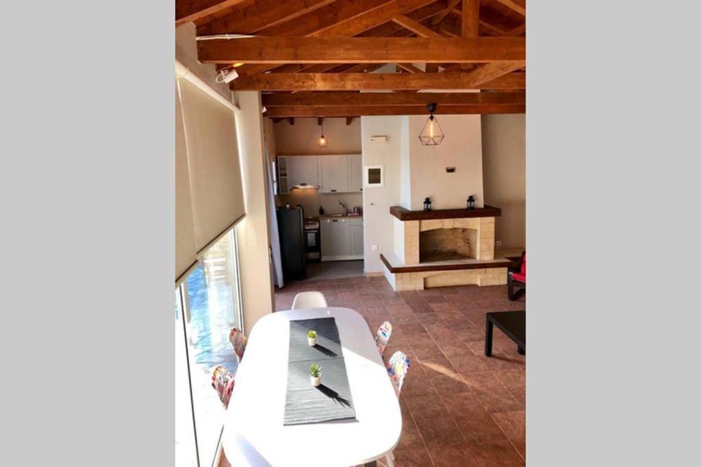 Sunlit Pool House Villa Posidhonia  Exterior photo