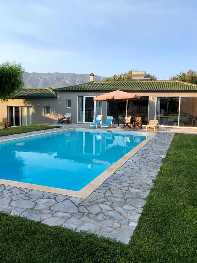 Sunlit Pool House Villa Posidhonia  Exterior photo